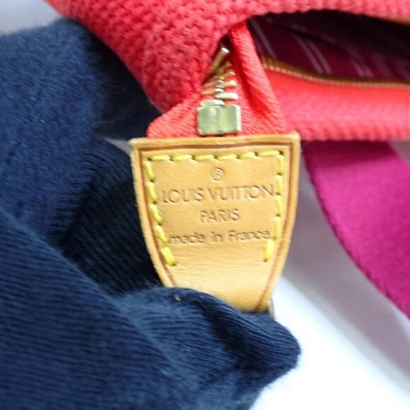 Sold!!!! LOUIS VUITTON Antigua Hippo PM Size HandBag - Picture 11 of 15